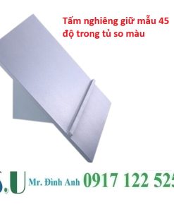Tấm nghiêng giữ mẫu 45 độ trong tủ so màu - Giải pháp đo lường